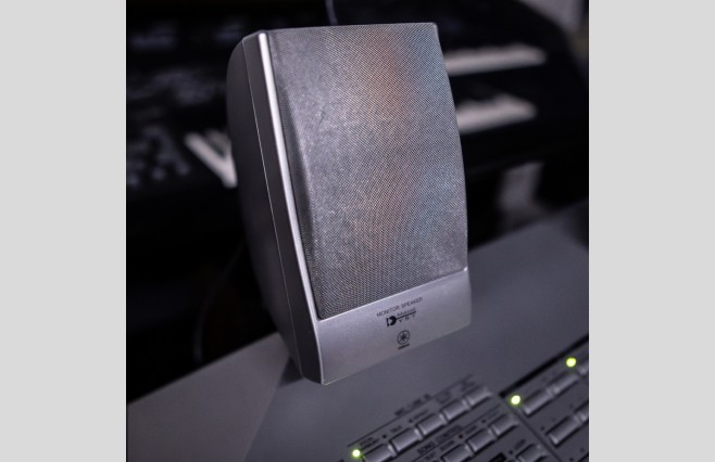 Used Yamaha Tyros 2 Keyboard With MS02 Speakers (SN:BRANO01114) - Image 11